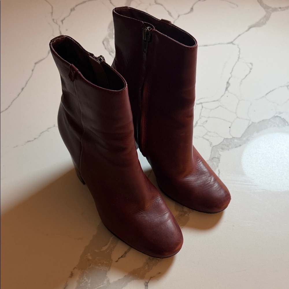 Frye Rich Brown Ankle Booties